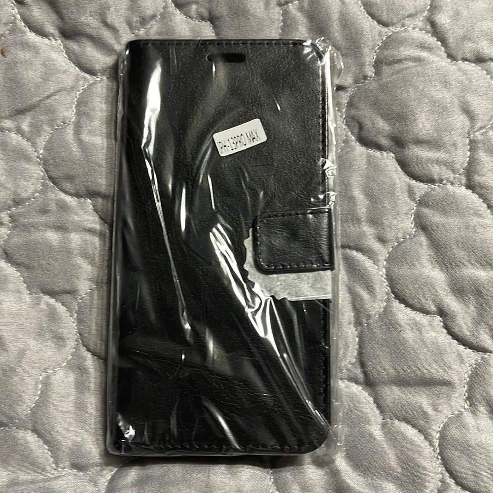New black 13 pro max card case